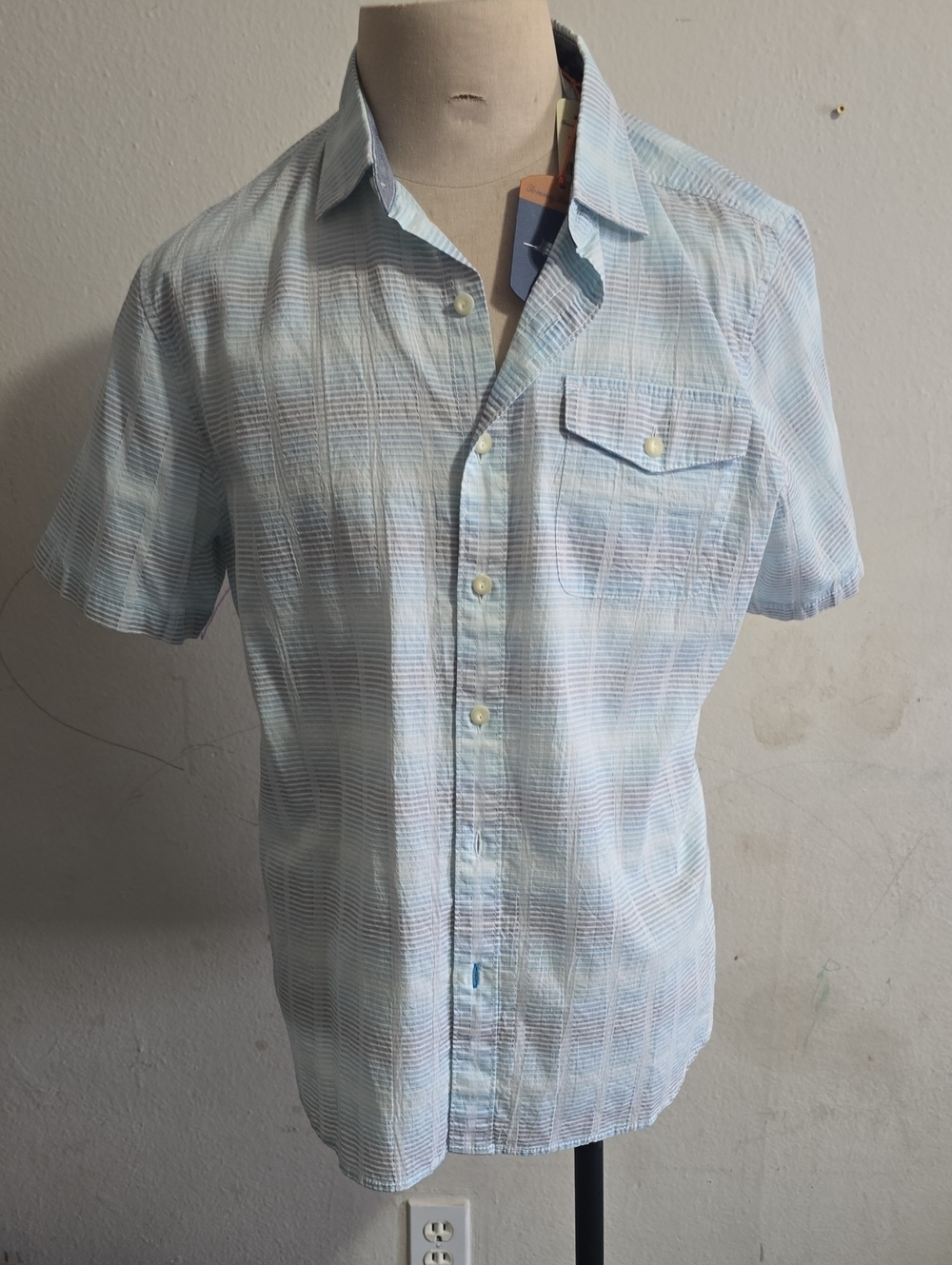 Tommy Bahama Light Blue Plaid Short-Sleeve Button-Up